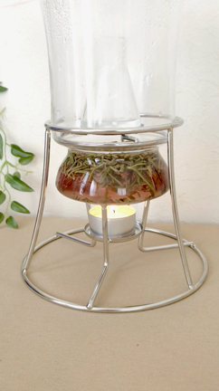 そのまま化粧水として使える、ハーブウォーター作りの記事動画