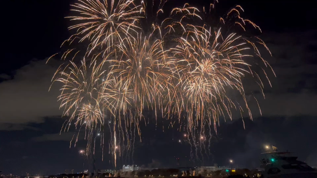 １０月２２日（土） 花火大会チャーターの記事動画