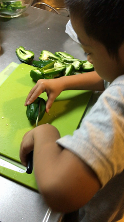 ピーマン3袋…の記事動画