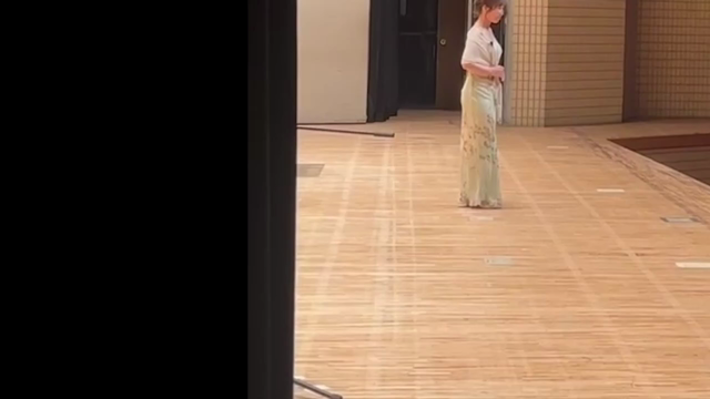 怪人100面相　ナレーター仮面の記事動画