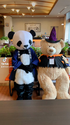 ハロウィンコスプレの記事動画