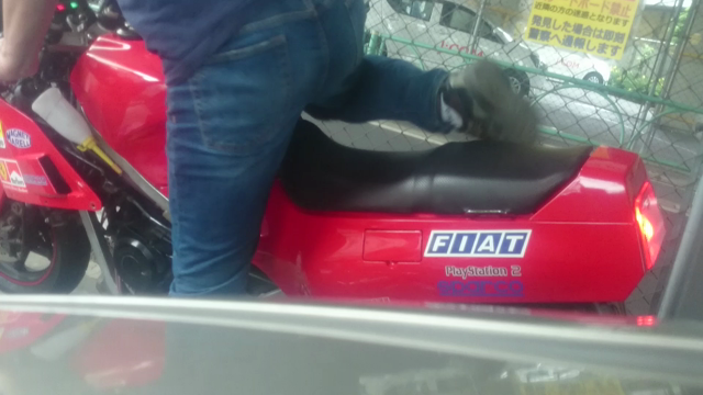 キャブ入れ替え。 NS250Rの記事動画