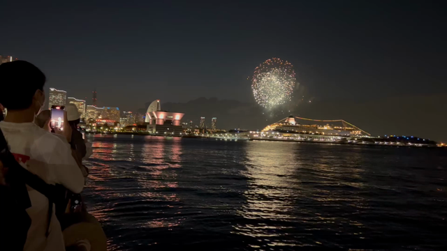 横浜開港祭で花火を見てきましたの記事動画