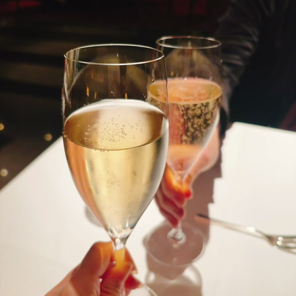 夫とのクリスマスデートの記事動画