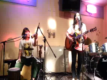 Eurieと打ち合わせ٩( ᐛ )وの記事動画