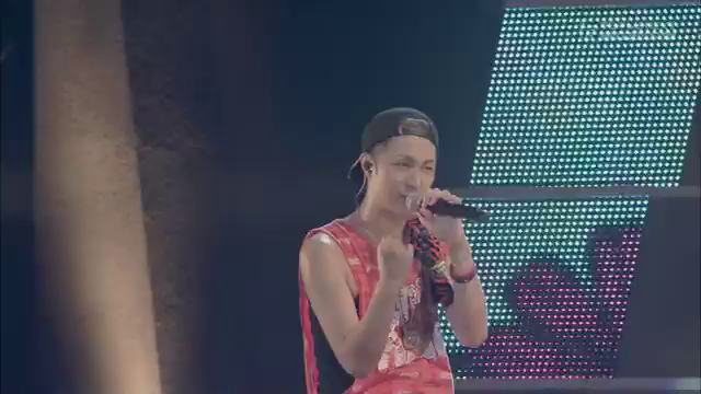 AAA10周年の記事動画