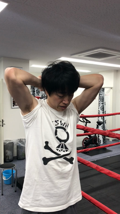 上腕二頭筋と上腕三頭筋トレーニング！ドリームステーション高田馬場店の記事動画