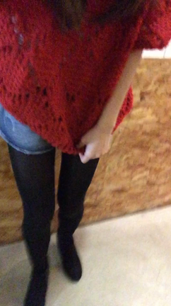 舞台裏の記事動画