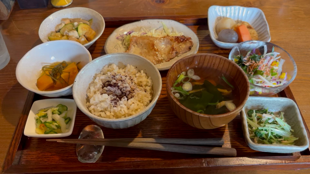 FF[ファンタジーアート展]/優しいごはん。の記事動画