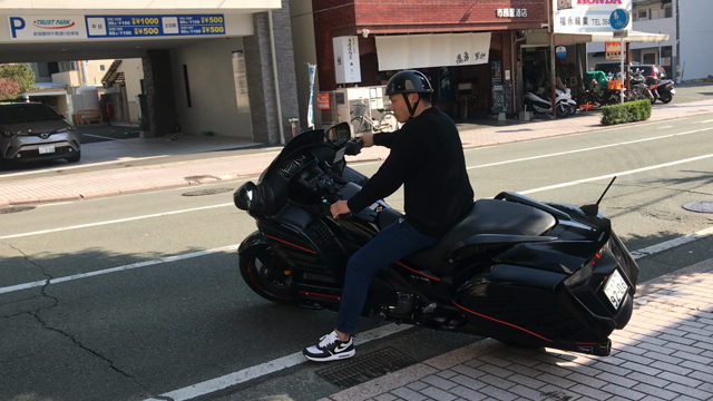 ゴールドウィング F6Bの記事動画