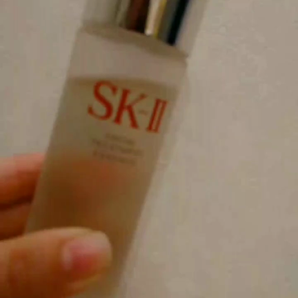SK-II  フェイシャルトリートメントエッセンスの記事動画