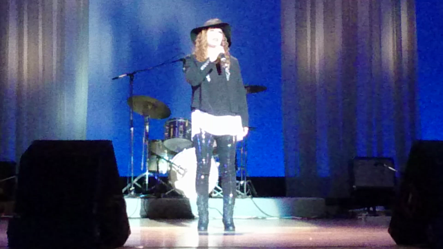 恋も泪も...の記事動画