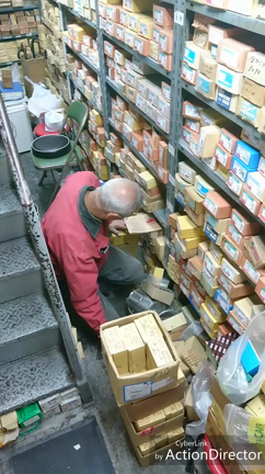 何してるか分かりますか？の記事動画