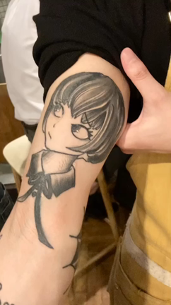 ワンポイントタトゥー【オールドスクール　ピンナップガール】〜ryujitattoo〜の記事動画