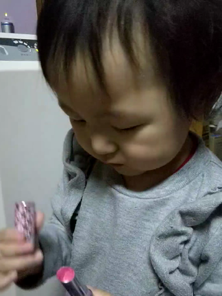 初めてのお化粧(する方)❮1689❯の記事動画