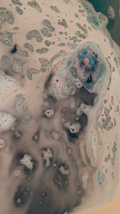 可愛いバスボム((o(｡･ω･｡)o))の記事動画