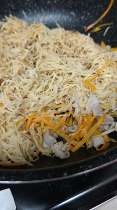 新鮮野菜を食すことで　元気にパワーチャージできます(^^)の記事動画