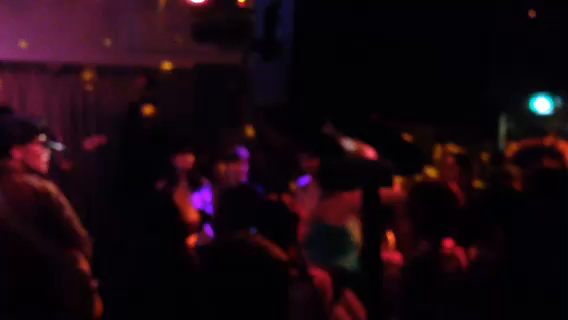 全身筋肉痛。。。の記事動画