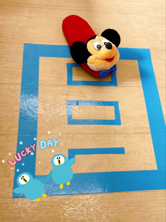 スリッパ飛ばしゲームの記事動画