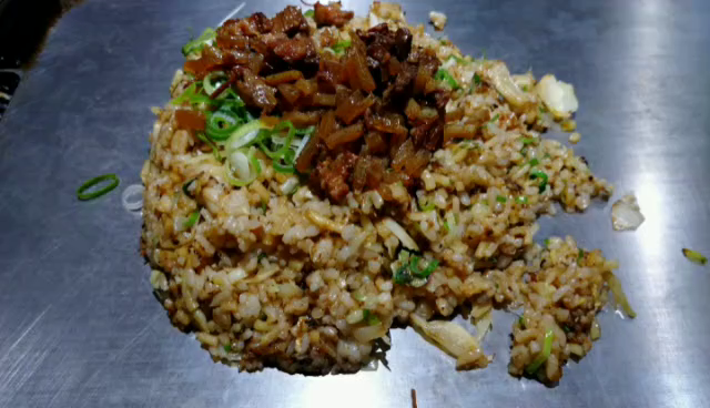 神戸グルメ【長田タンク筋】の記事動画