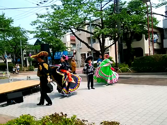 シンコデマヨの記事動画