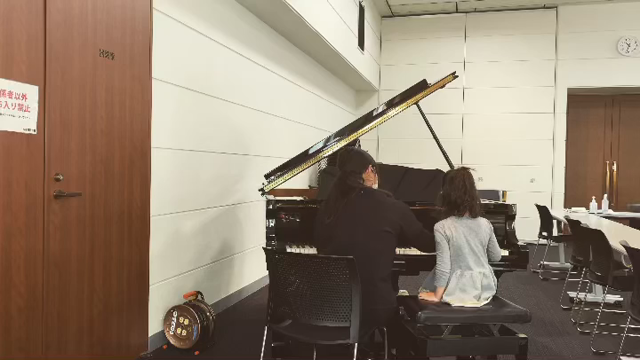 リハーサルの記事動画