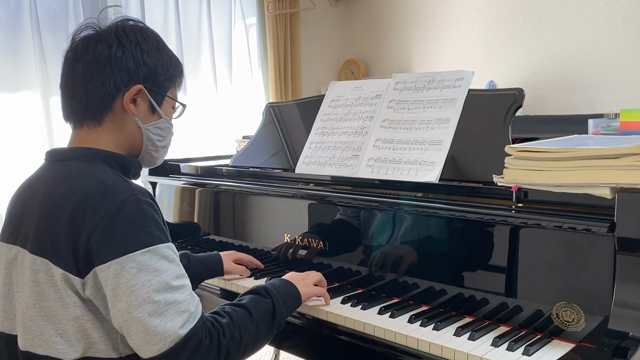 ６年生ピアノ男子のある日のレッスンの記事動画