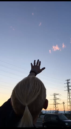 空は、こんなにも大きく青く綺麗(^_^)の記事動画