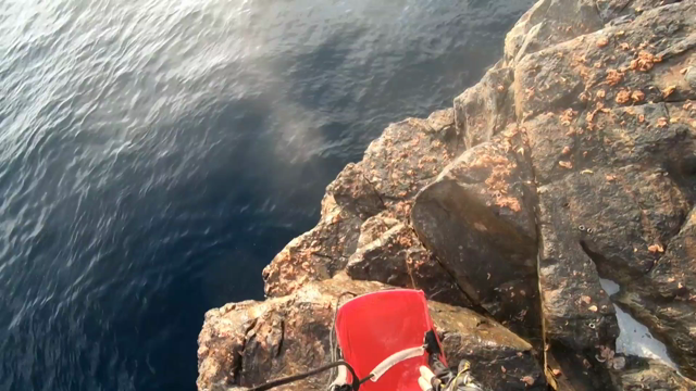 沖の島150／2019-40の記事動画