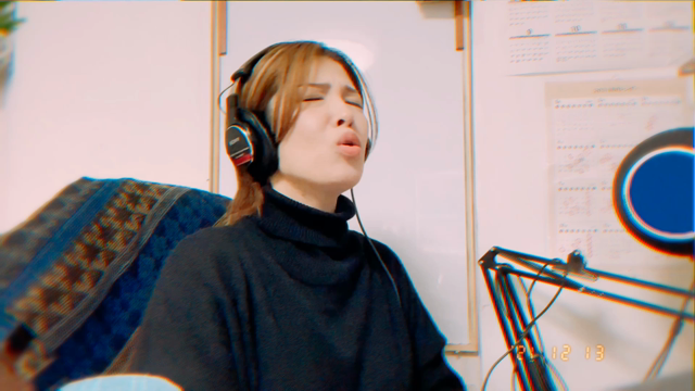 小島秀晃さんをミックス中の記事動画