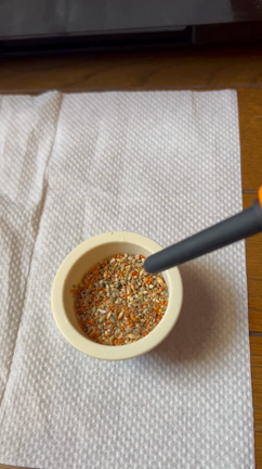 友人のVIP待遇のキンカチョウのお世話記録♪の記事動画