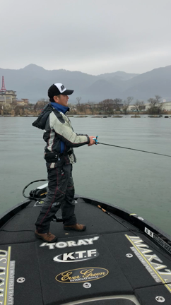 リフトはフッキングを兼ねる！の記事動画