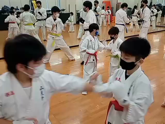 試合に出る人頑張りましょう！の記事動画