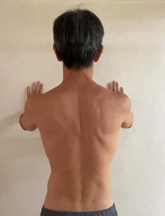 【自分でできる】肩甲骨はがしの記事動画