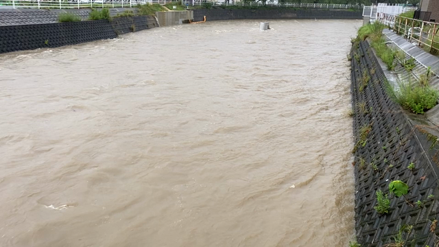 福岡　大雨特別警報の記事動画