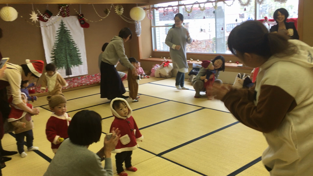 【あと2日】クリスマス、まだ来てないのにすでにロス！！【ママのご感想】の記事動画