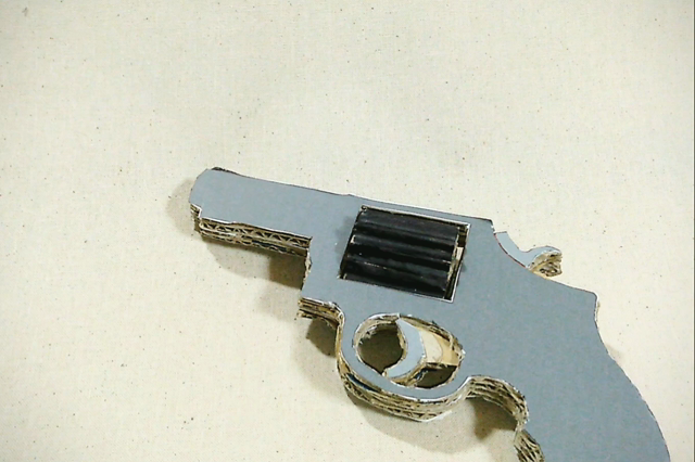 リボルバーピストル 作り方 前編 ゆうみのかんたん工作