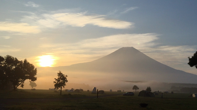 富士山の日の出の記事動画