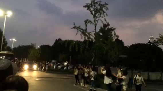 K.R.Y.ソウルコン珍道中③の記事動画