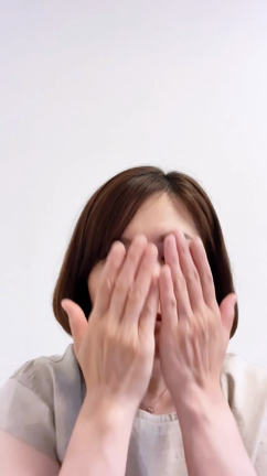 たるませない化粧水のつけ方の記事動画