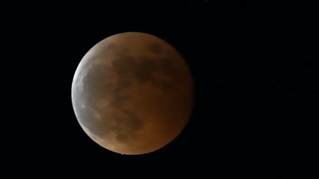 皆既月食＆天王星食の記事動画