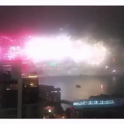 Happy new year 2016の記事動画