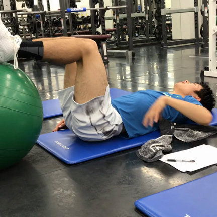 ハムストリング肉離れのスポーツリハビリの記事動画