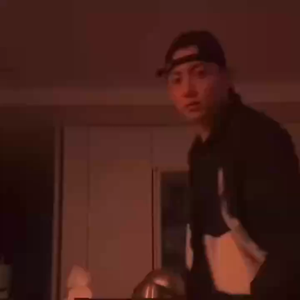 入隊しちゃった。。。の記事動画