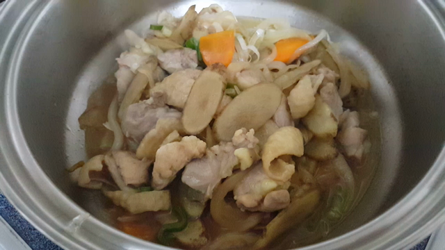 地鶏のすき煮♡おうちごはんの記事動画