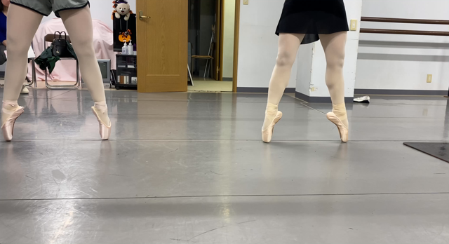 アンバーの腕の位置の記事動画