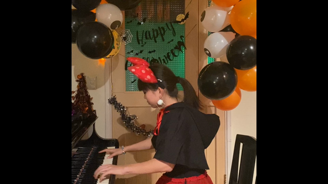 ハロウィン 猫何匹⁉️の記事動画