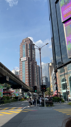 下見のために再び中心街へ。の記事動画