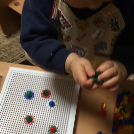 1歳10ヶ月 おもちゃ ロンディ すずメニュー フルタイム共働き 5歳 3歳の子育て