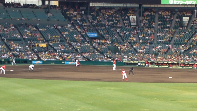 しばしの野球観戦の記事動画